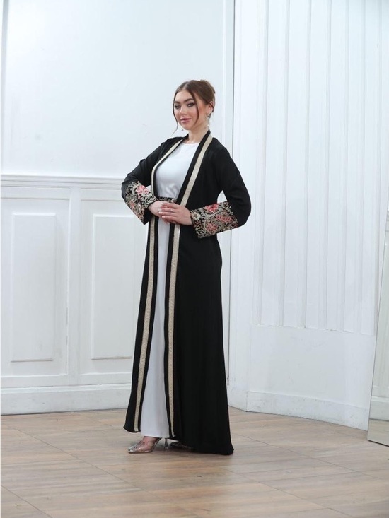 Other - Floral Embroidered 3 Piece Abaya Set